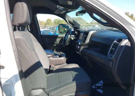 2024 Ram 2500 Tradesman 4X4 8' Box from USA, damaged, VIN 3C6UR5HL4RG299205